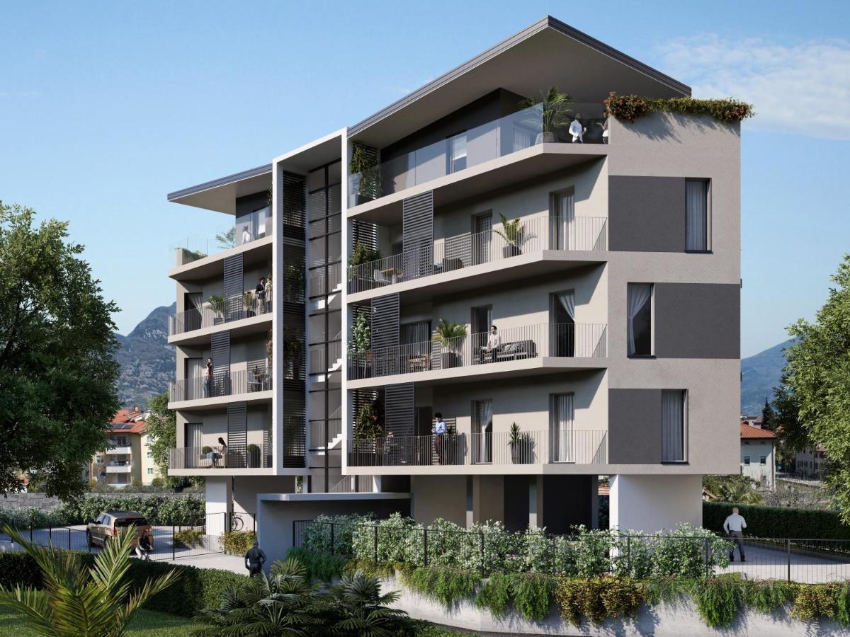 Suite Butterfly - Dolce Vita At Lake Garda Riva del Garda Ngoại thất bức ảnh